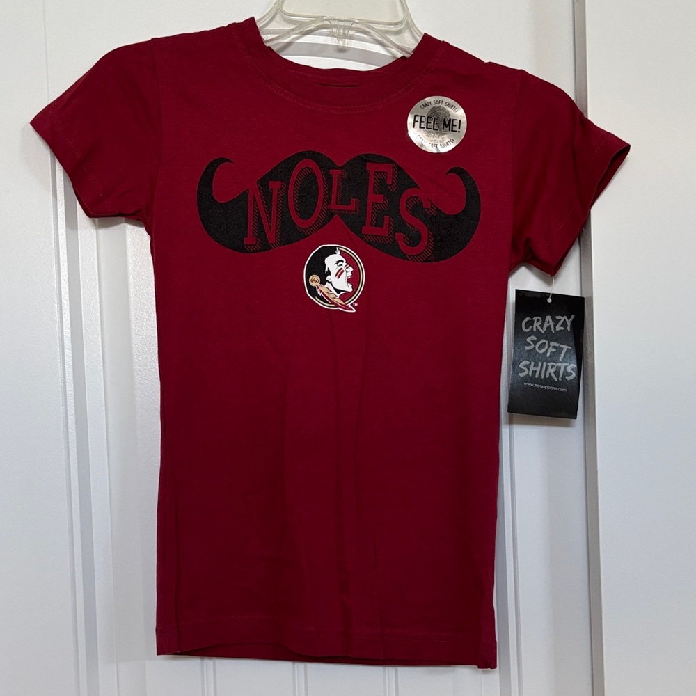 New Florida state Noles t-shirt. Youth large
